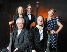 SWING MAGNIFIQUE